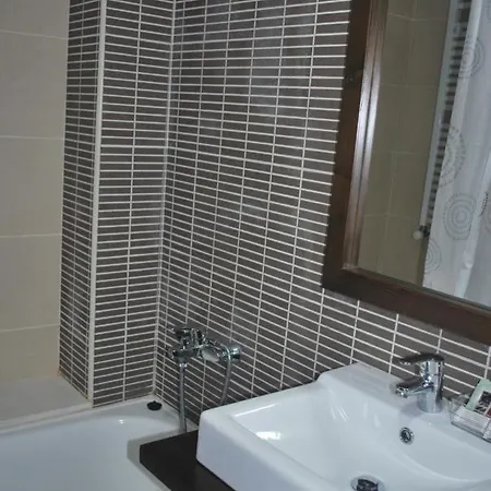 Hotel Apartahotel Castellfort 2*