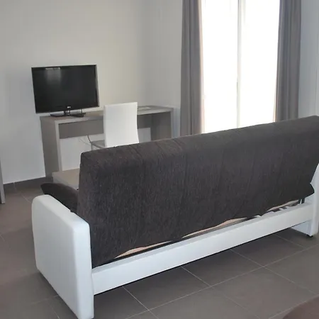 Hotel Apartahotel Castellfort 2*